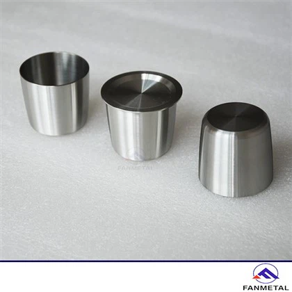 Wadah Silinder Zirkonium (Zr).